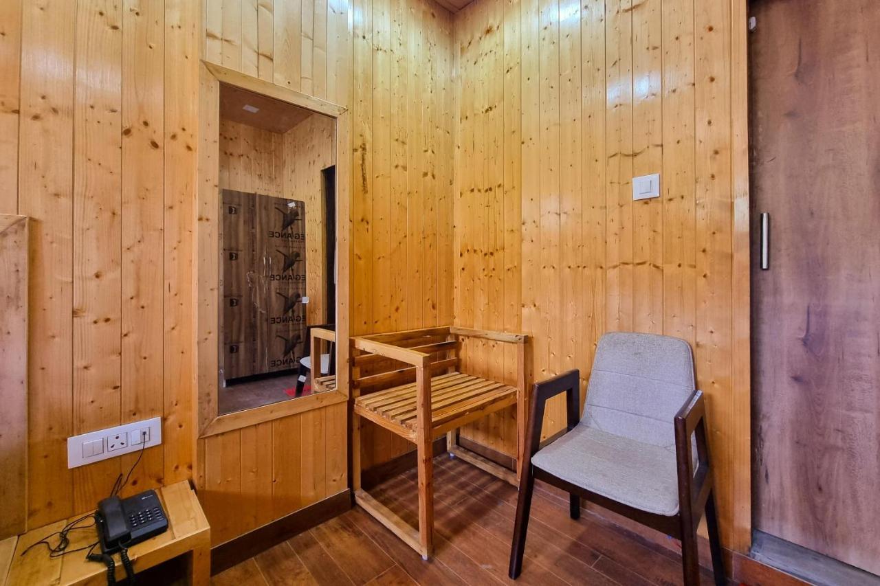 Hotel White Cloud Banikhet Kültér fotó