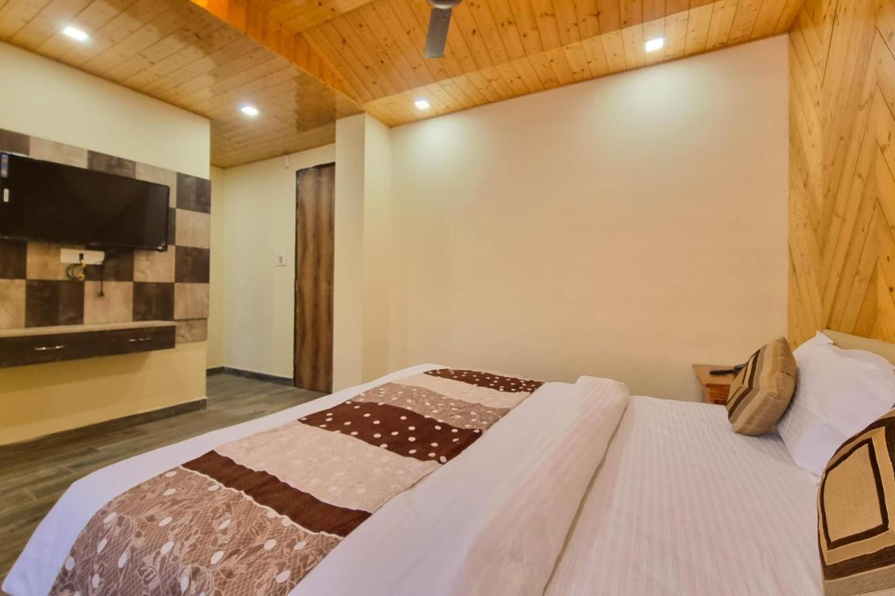 Hotel White Cloud Banikhet Kültér fotó